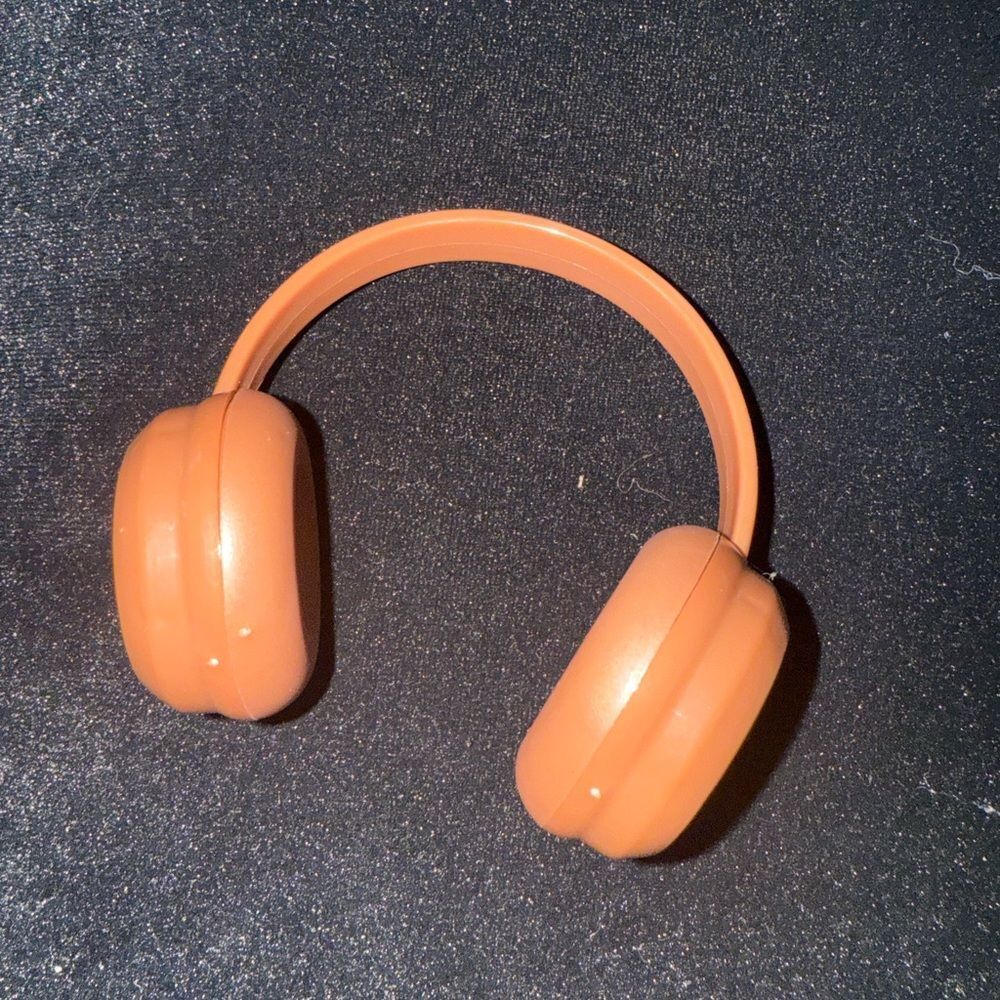 Brand new labubu  Headphones brown